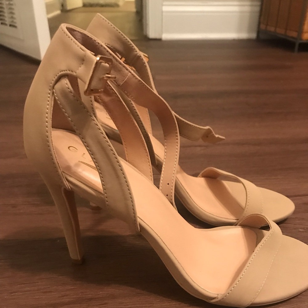 Like New Glaze Nude Ankle Strap High Heel